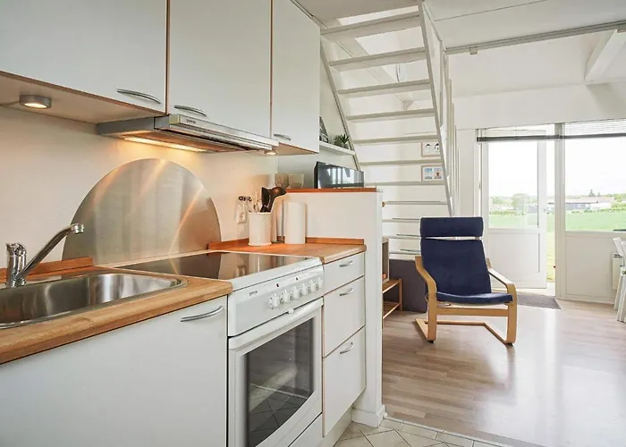 Tatil Evi Seaside Escape In Sandkas - By Traum *